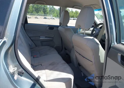 2010 Subaru Forester 2.5X из США, поврежденный, VIN JF2SH6AC1AH704418